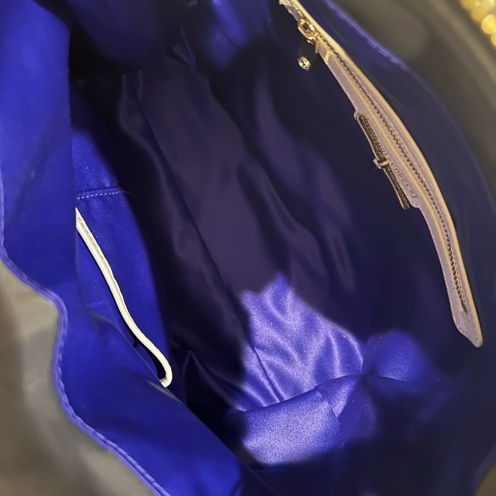 Henri Bendel Gray Jetsetter small bag - Picture 5 of 8